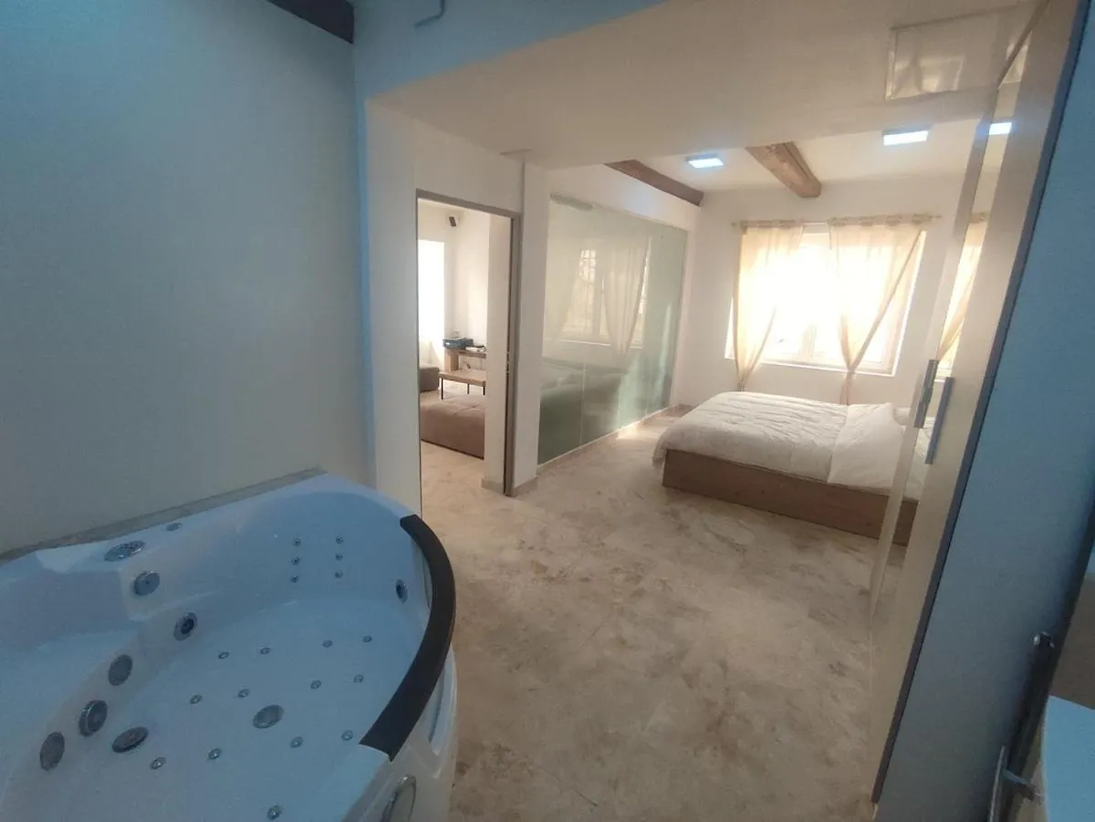 L'Instant Romeon Apartment Marseille 0*,  France